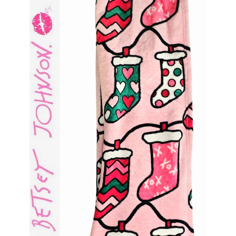 Betsey Johnson‎ XOX Stockings Ultra Soft Plush Throw Blanket